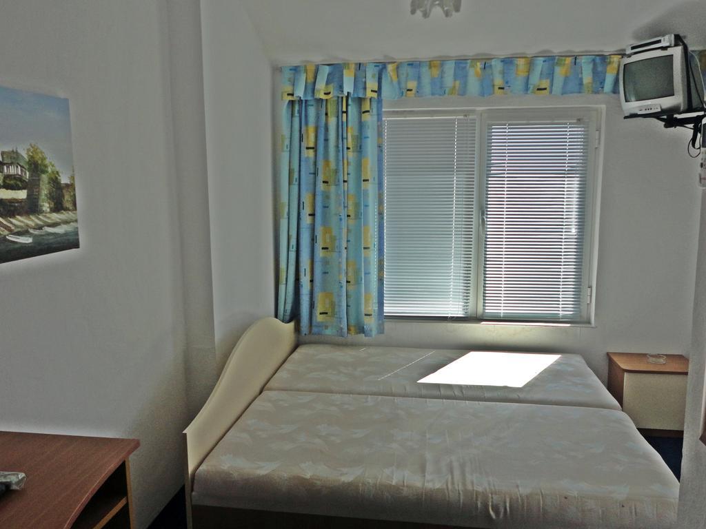 圣弗拉斯卢巴之家旅馆公寓 客房 照片